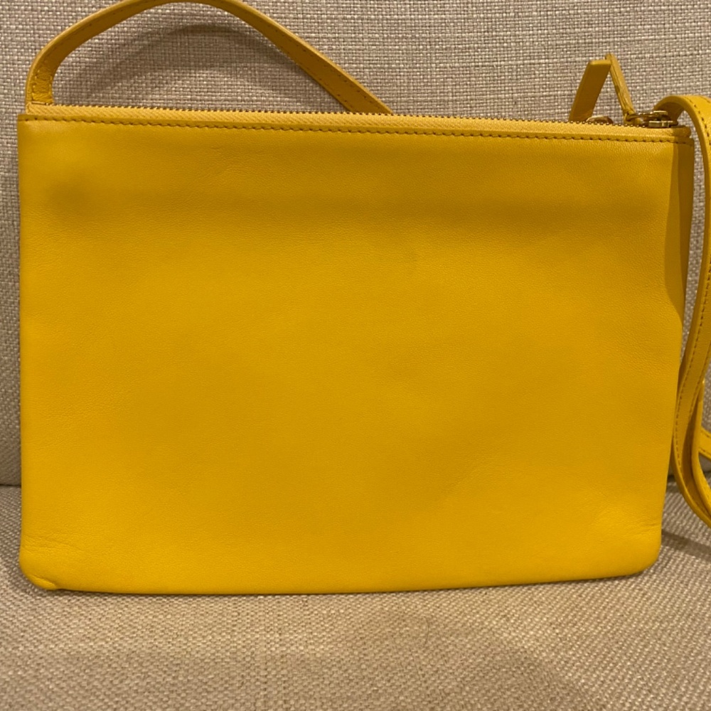 Celine Large Trio in Yellow - Picture 7 of 11